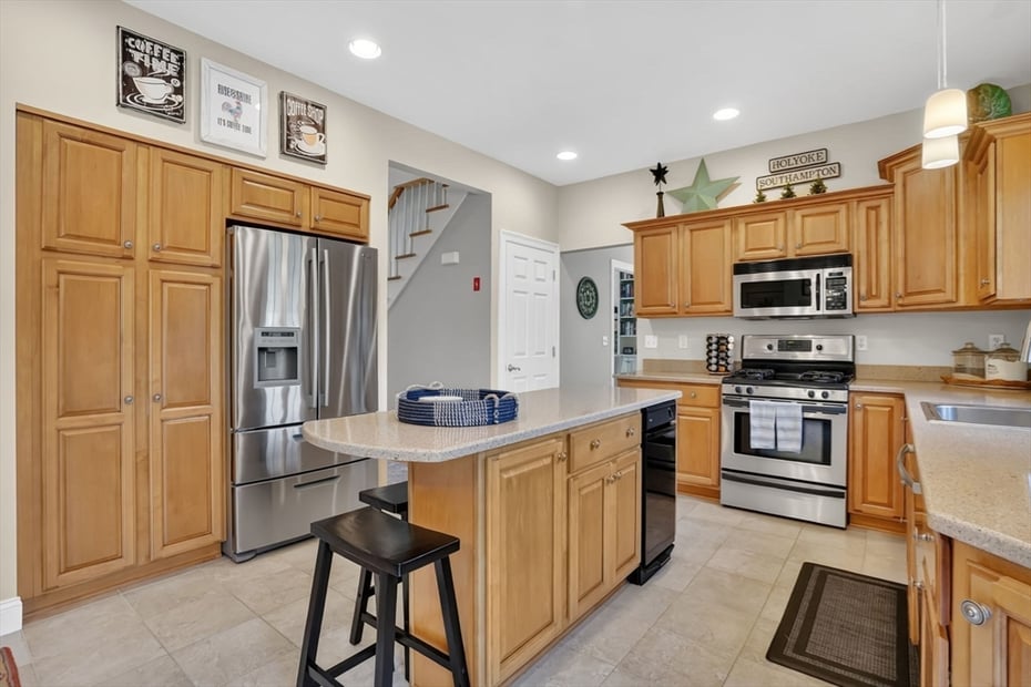 45 Pomeroy Meadow Rd Photo 10