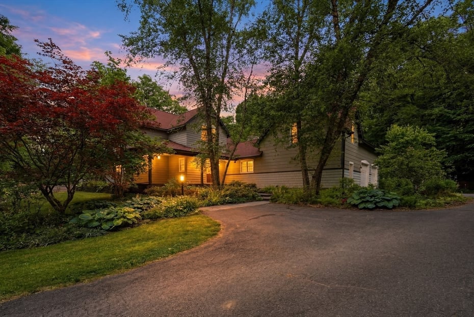 18 Eveningstar Dr Photo 40