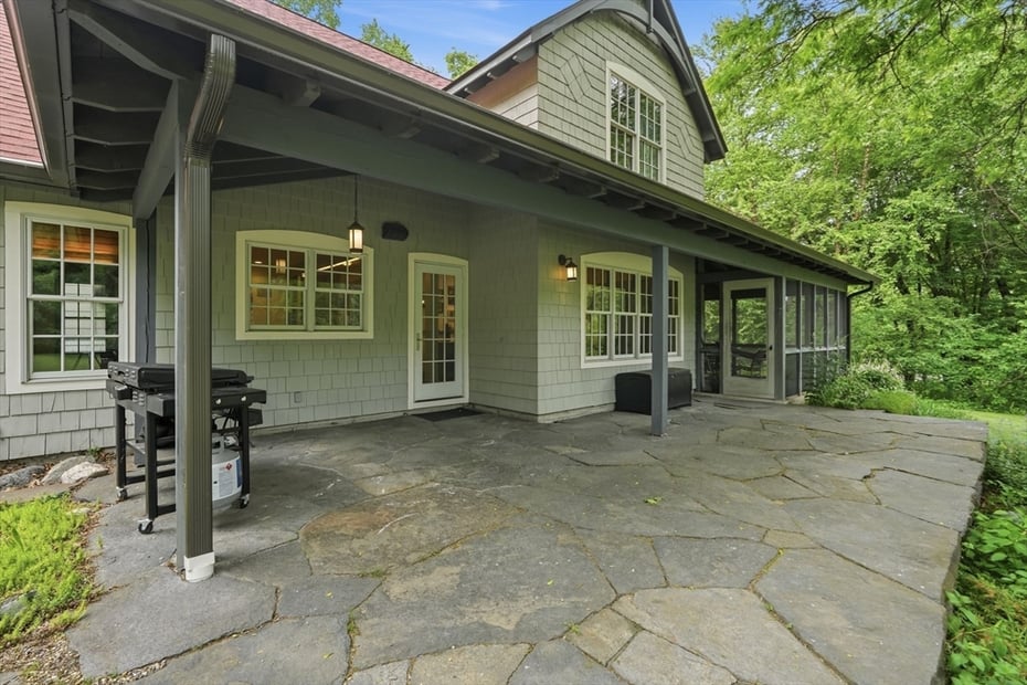 18 Eveningstar Dr Photo 39