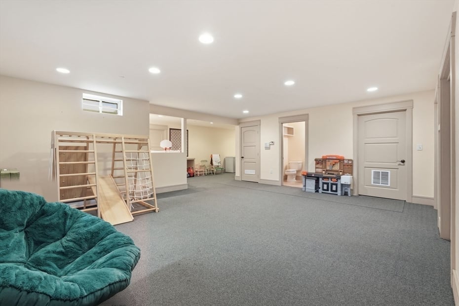 18 Eveningstar Dr Photo 32