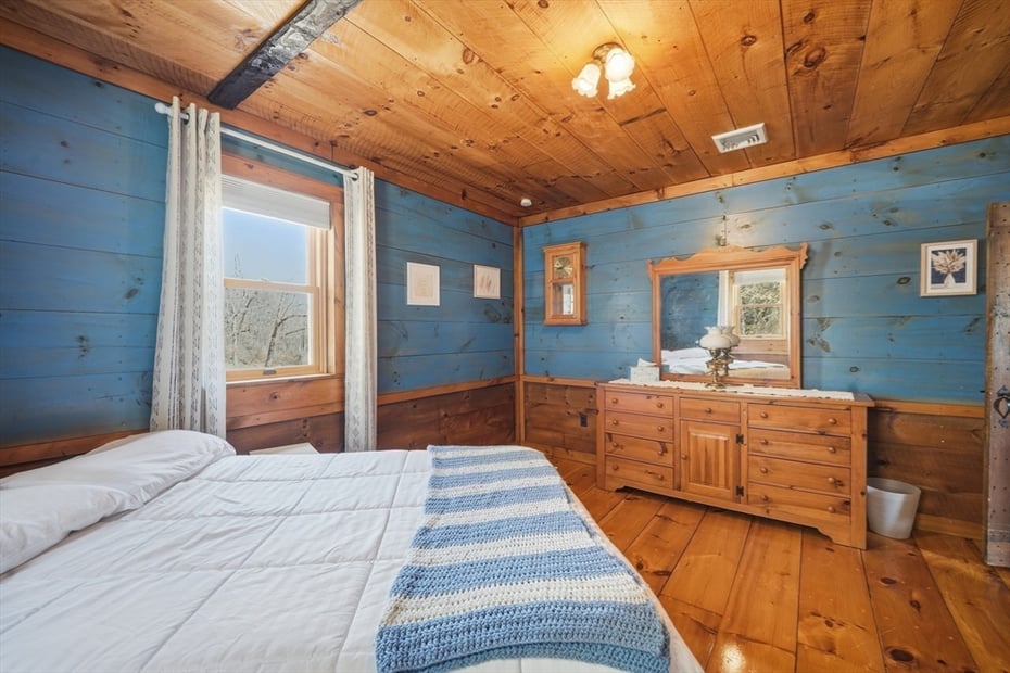 76 High Street Photo 29