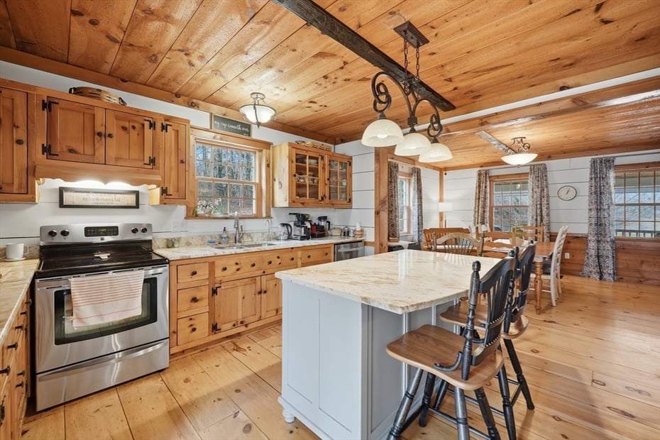 76 High Street Photo 8