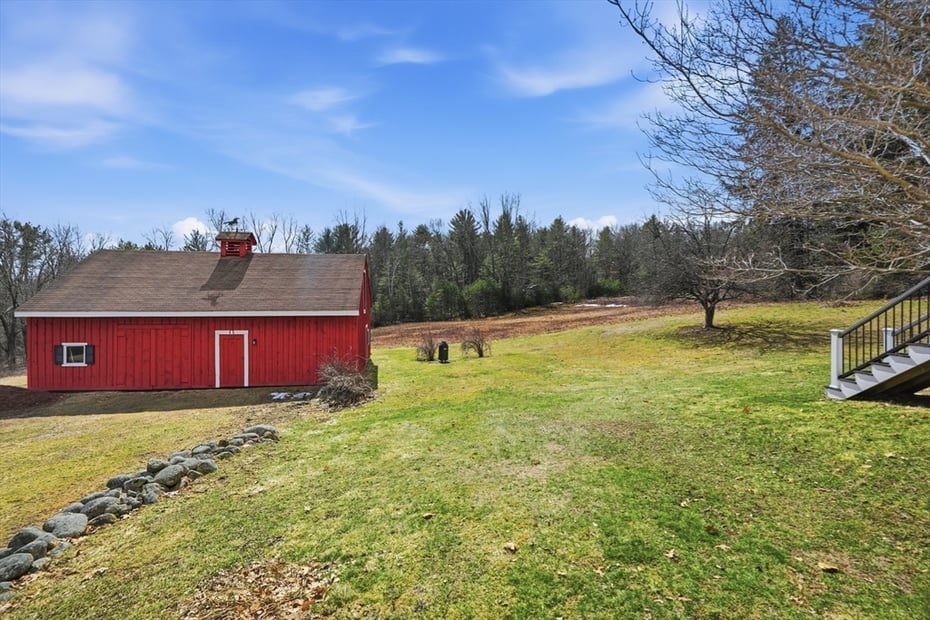 76 High Street Photo 37