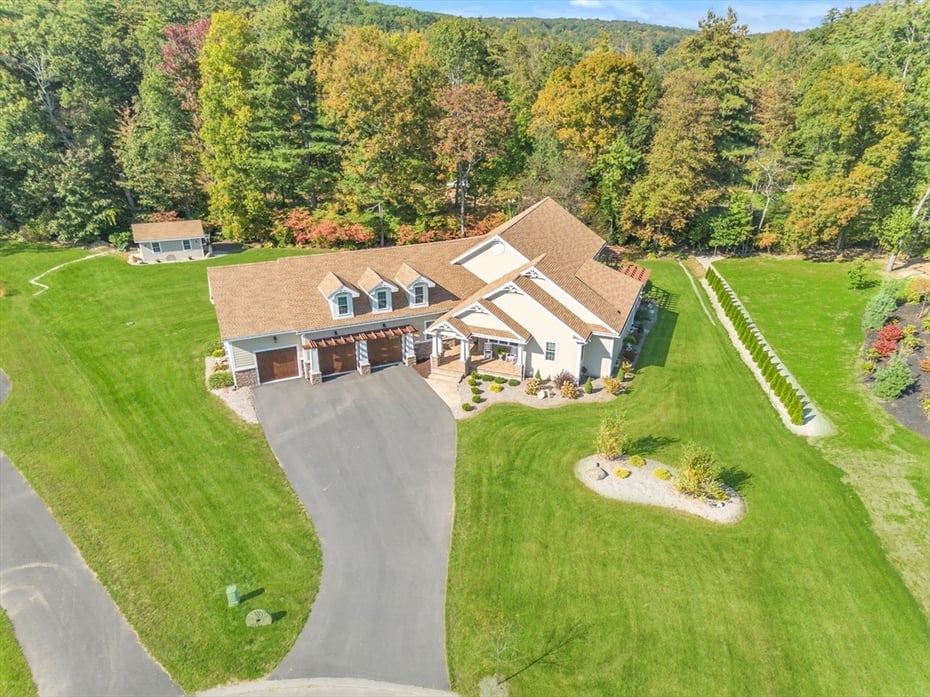 8 Fitch Farm Way Photo 1