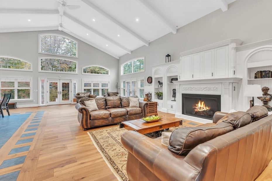 8 Fitch Farm Way Photo 4