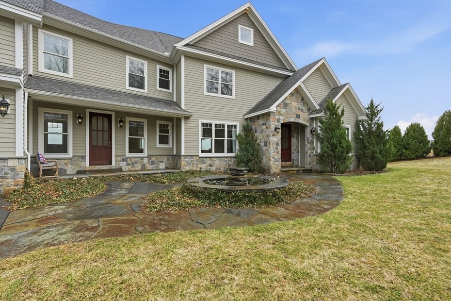 92 Masterson Rd Photo 3