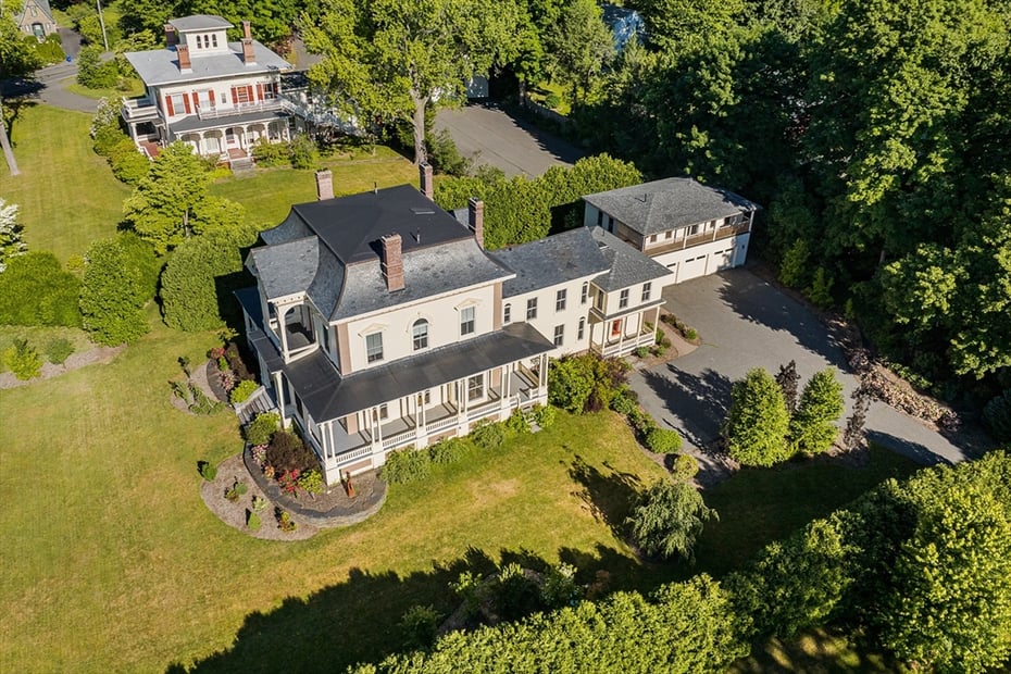 38 Gray St. Photo 2
