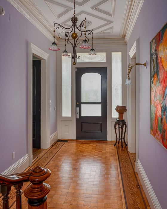 38 Gray St. Photo 3