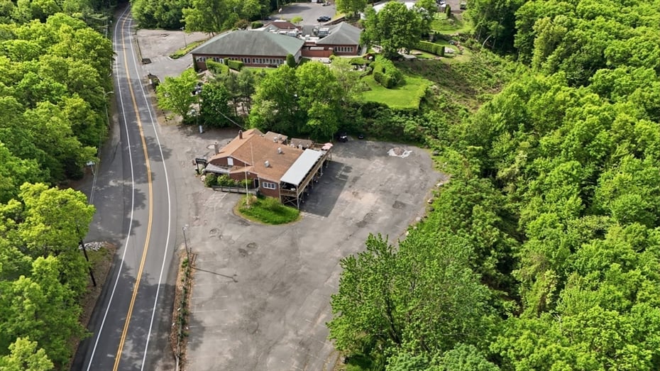 100 Mountain Rd Photo 36