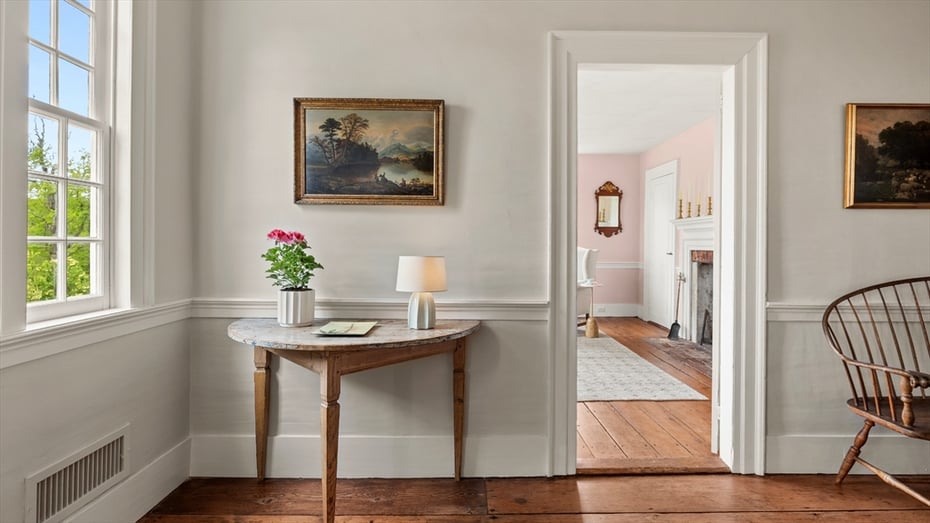 764 East Hill Road Photo 18