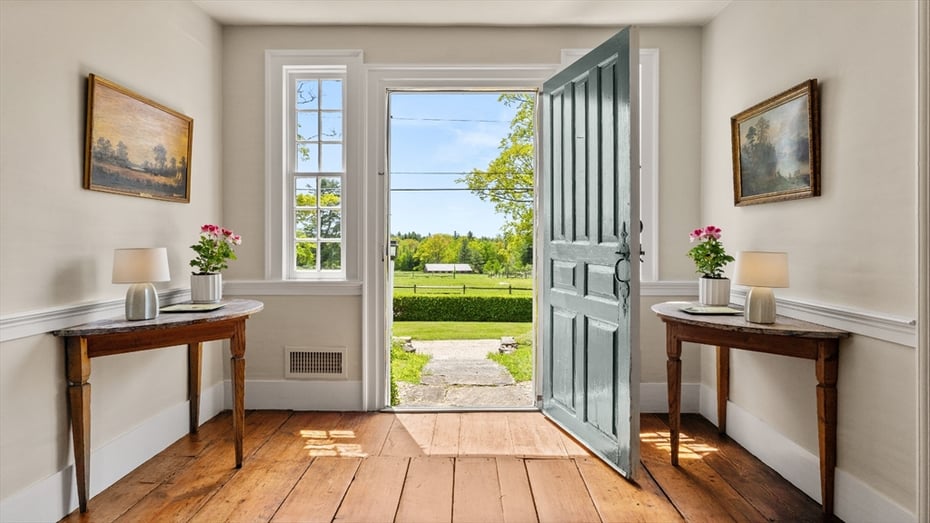 764 East Hill Road Photo 17