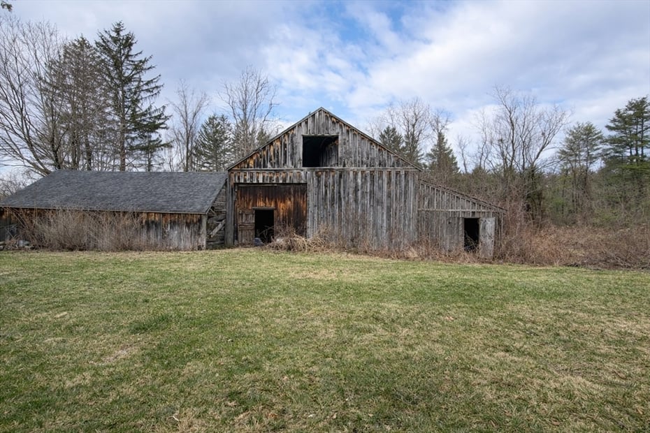 108 Colrain Shelburne Rd Photo 7