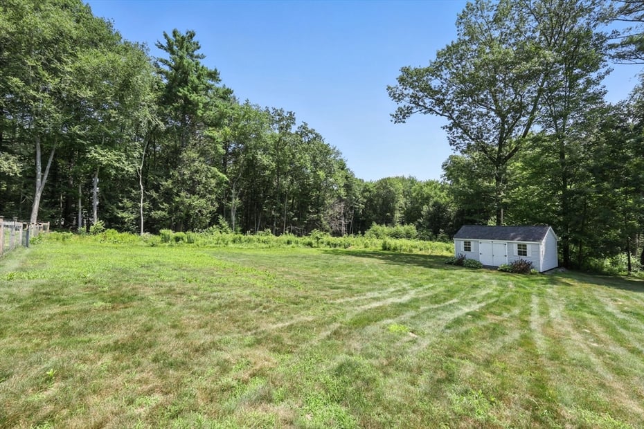 369 College Highway Photo 29