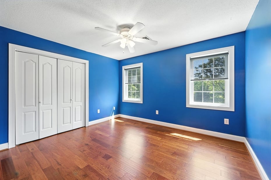 369 College Highway Photo 19