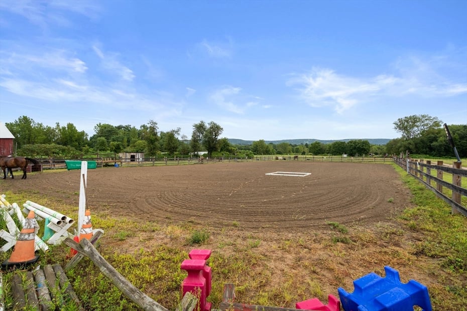 1730 S East St Photo 36