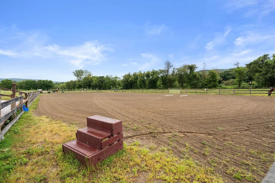 1730 S East St Photo 35