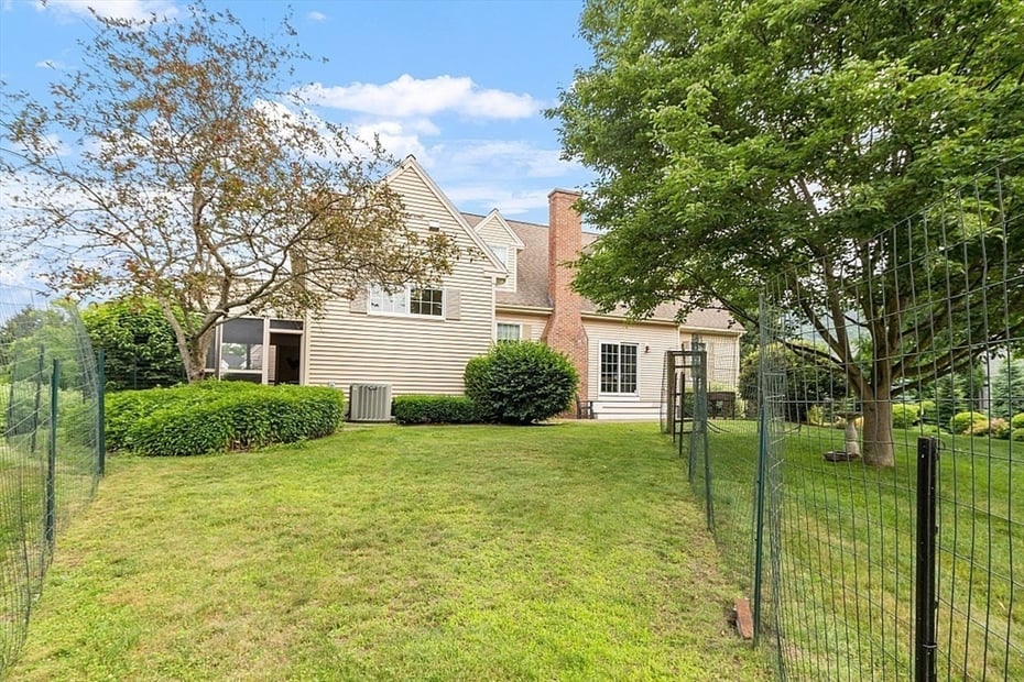 4 Crestview Drive Photo 6