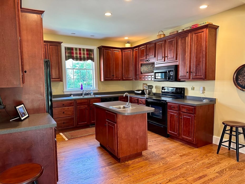 4 Crestview Drive Photo 24