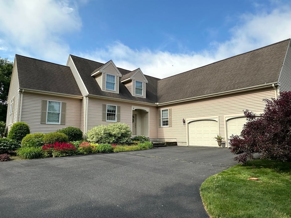 4 Crestview Drive Photo 1