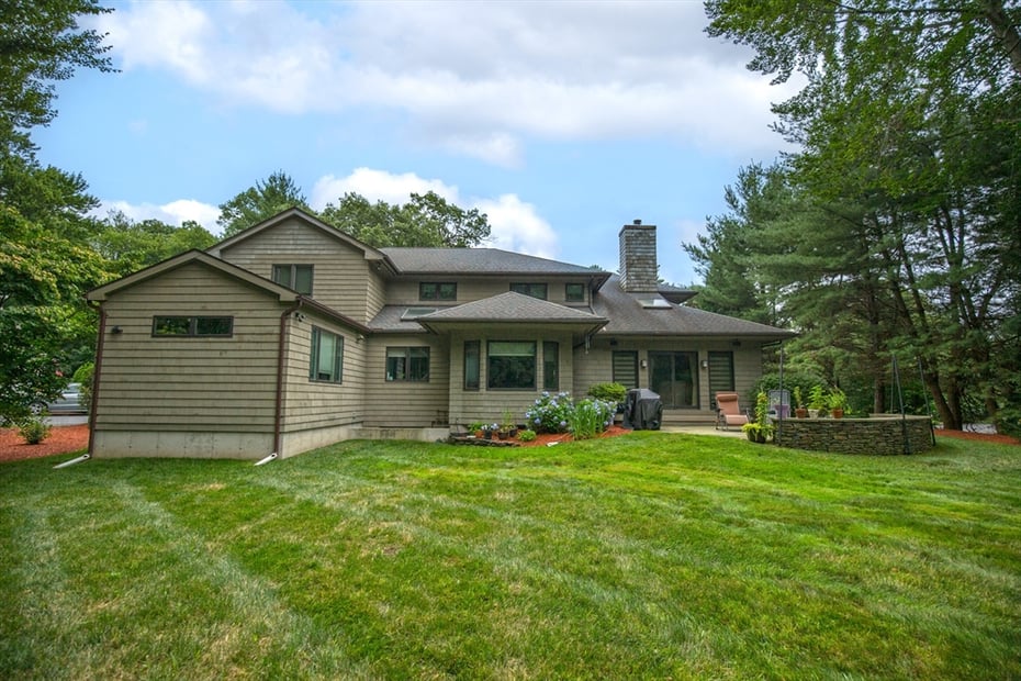 70 Tennyson Dr Photo 40