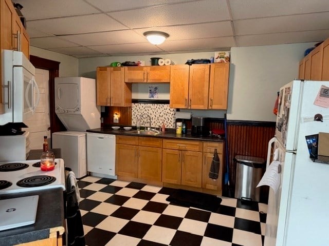 64-66 Pleasant St Photo 19