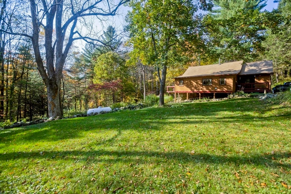 134 Indian Hollow Rd Photo 1