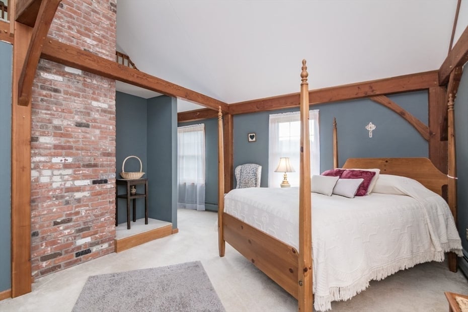 10 Hidden Pond Lane Photo 22