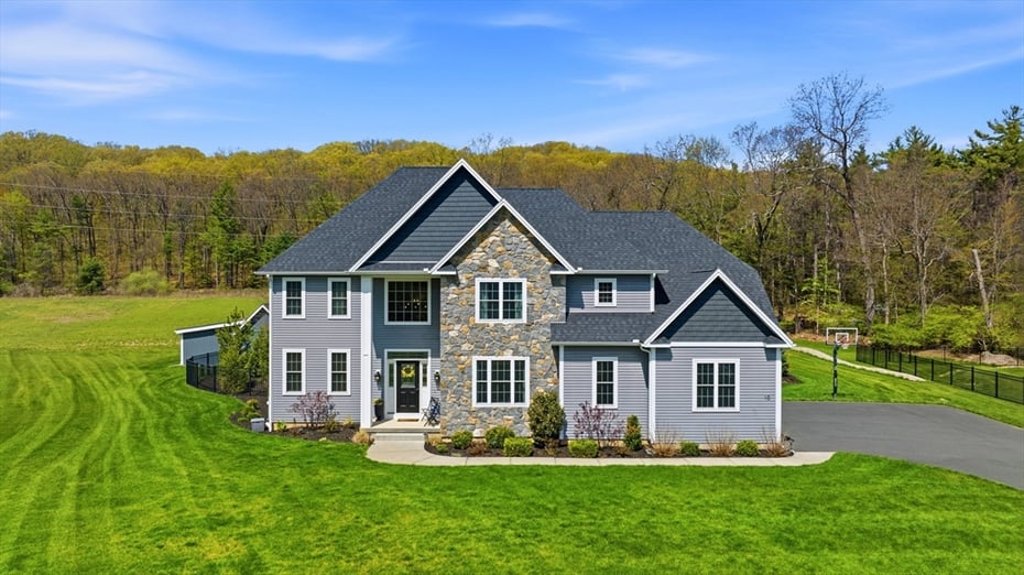 10 Fitch Farm Way Photo 1