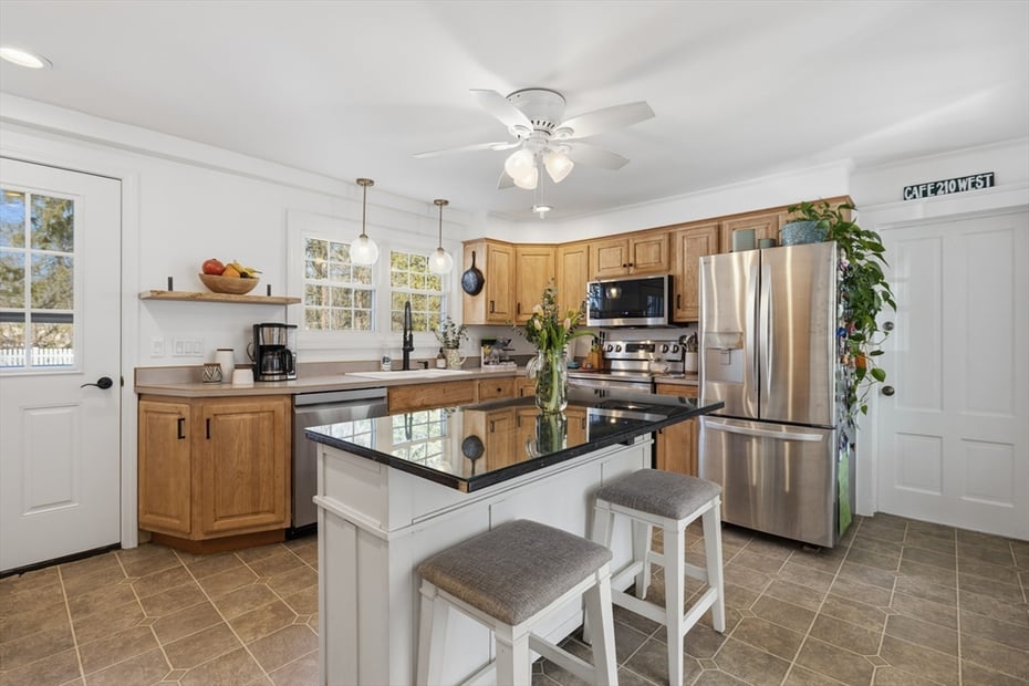 26 S Main St Photo 6