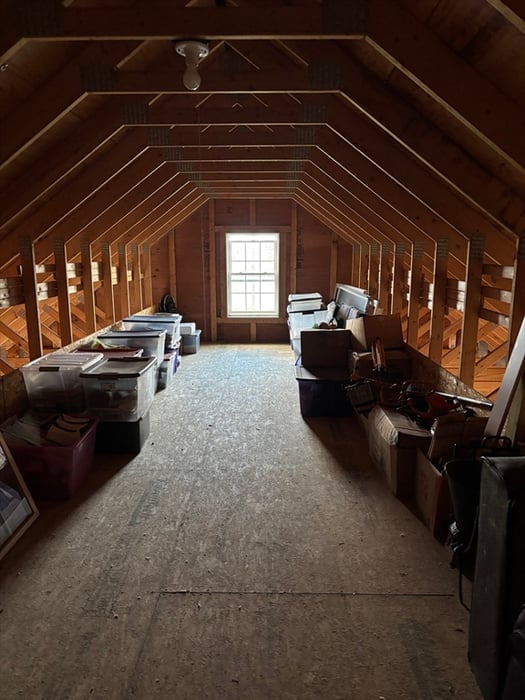 83 Bay Road Photo 32