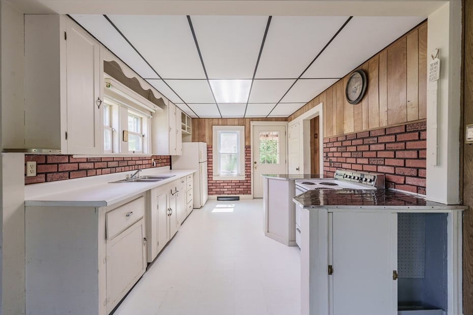 609 Berkshire Trail Photo 4