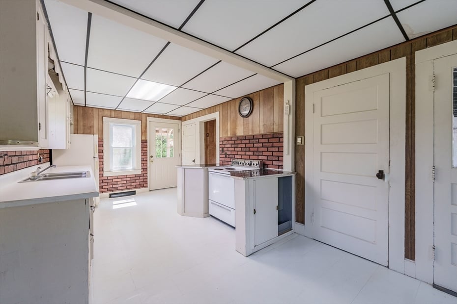 609 Berkshire Trail Photo 5