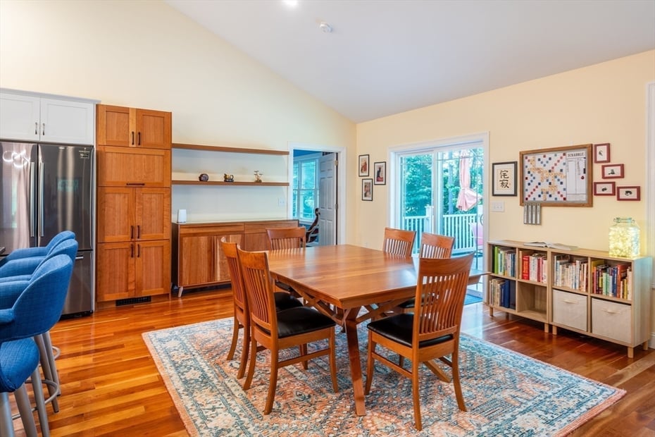 7 Grey Oak Ln Photo 13