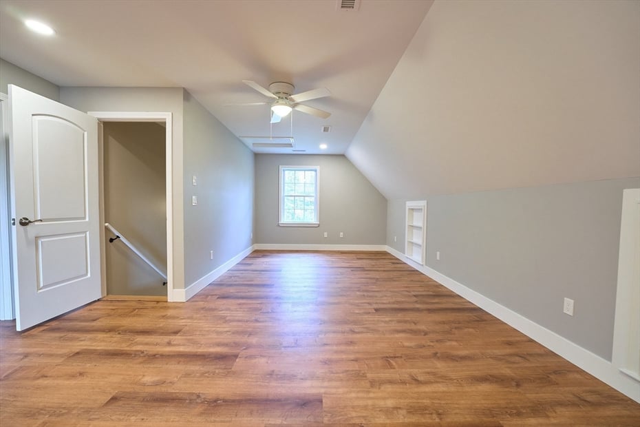 11 Farmhouse Road Photo 23