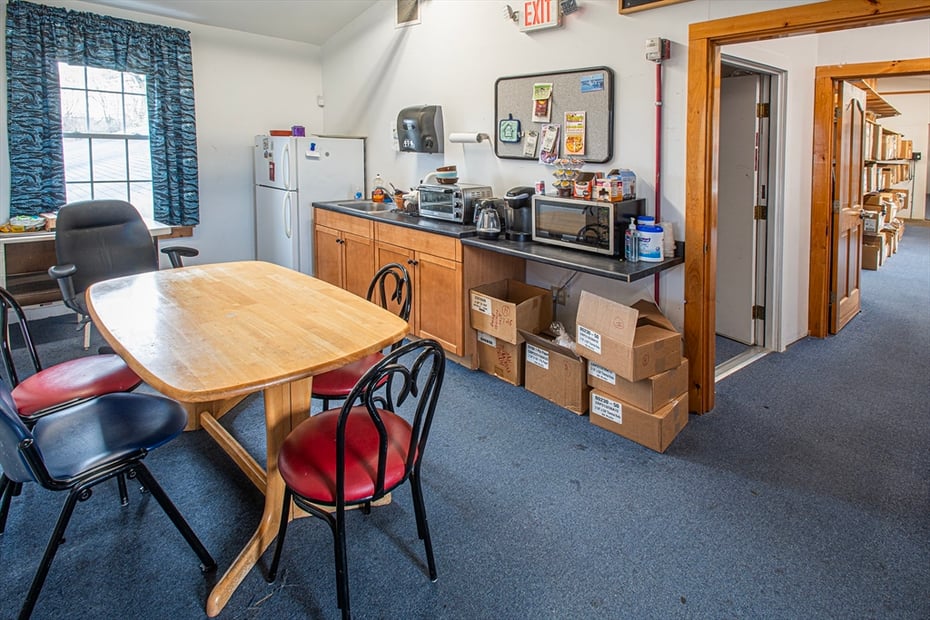 227 Russell Street Photo 26