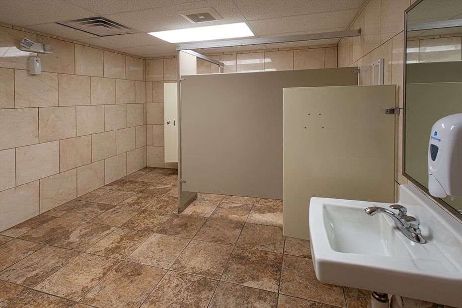 227 Russell Street Photo 30