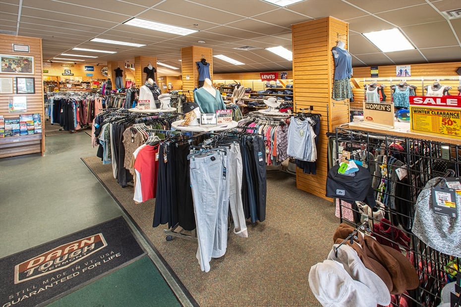 227 Russell Street Photo 10