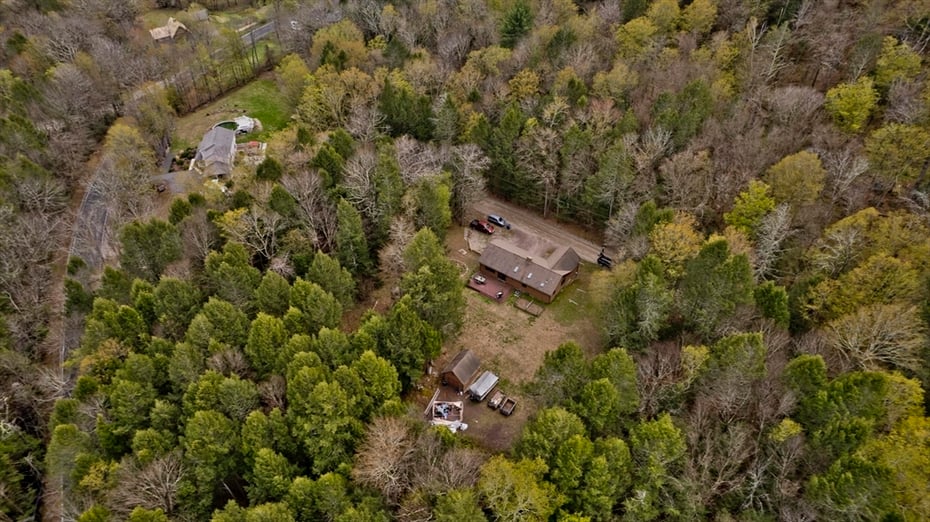 55 Cummington Rd Photo 37