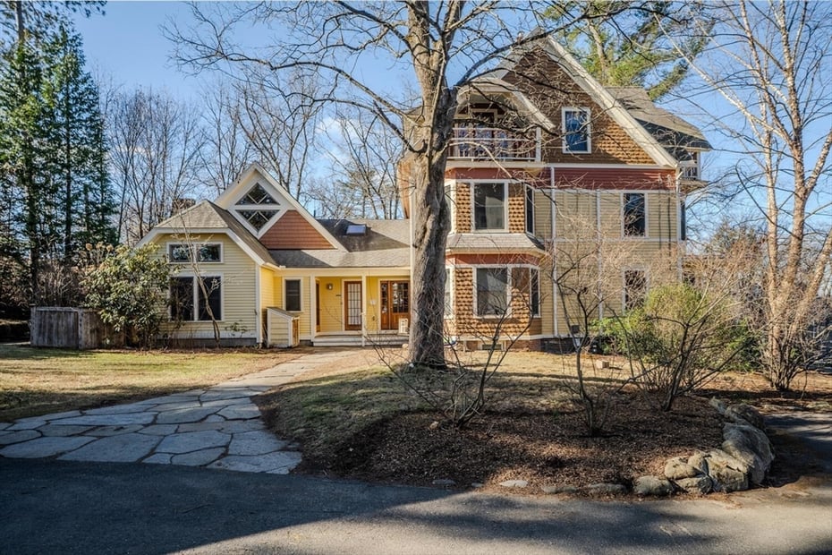 83 Bancroft Rd Photo 3
