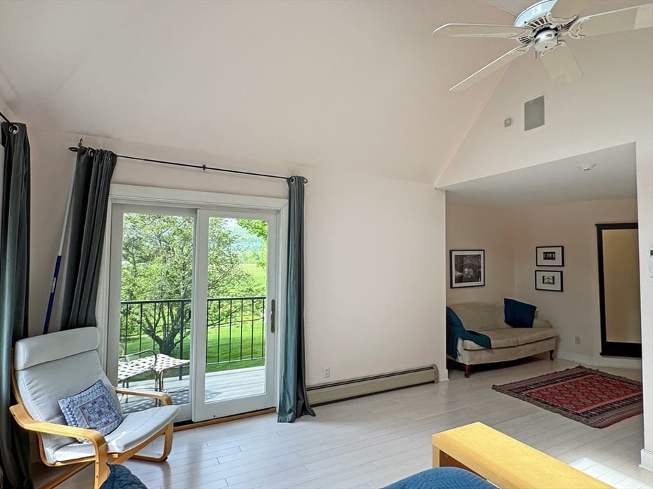 187 Plain Road Photo 26