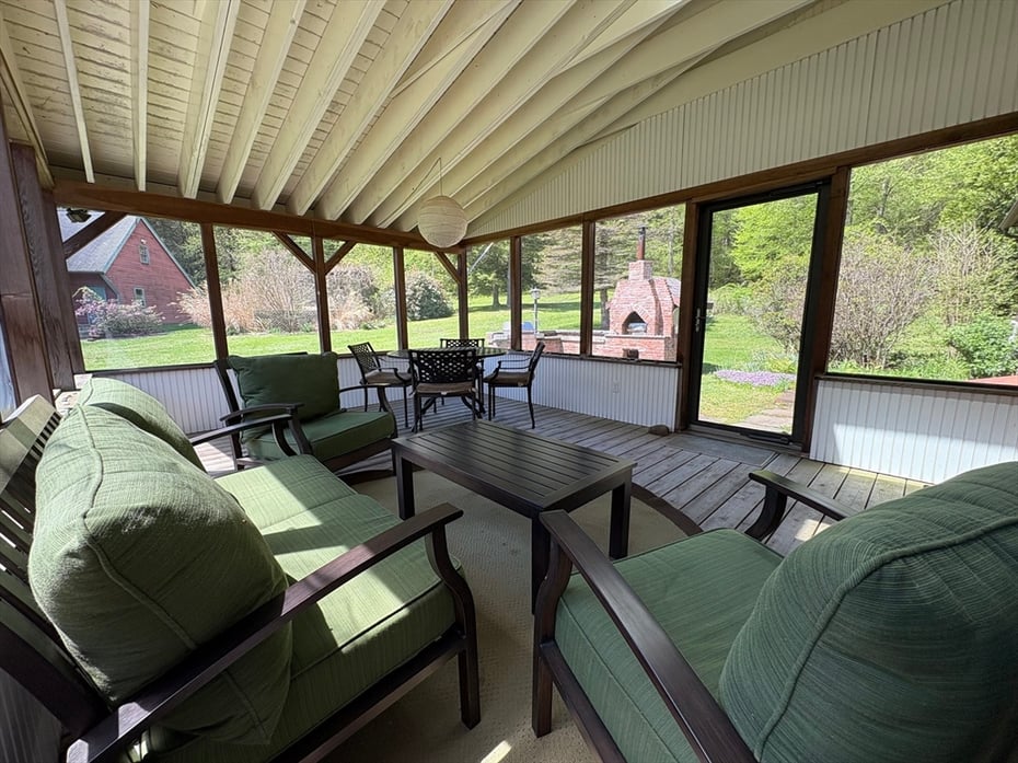11 Juniper Drive Photo 18