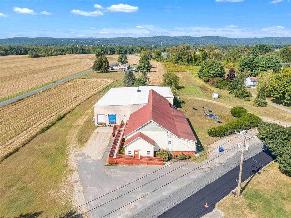 203 Long Plain Rd Photo 32