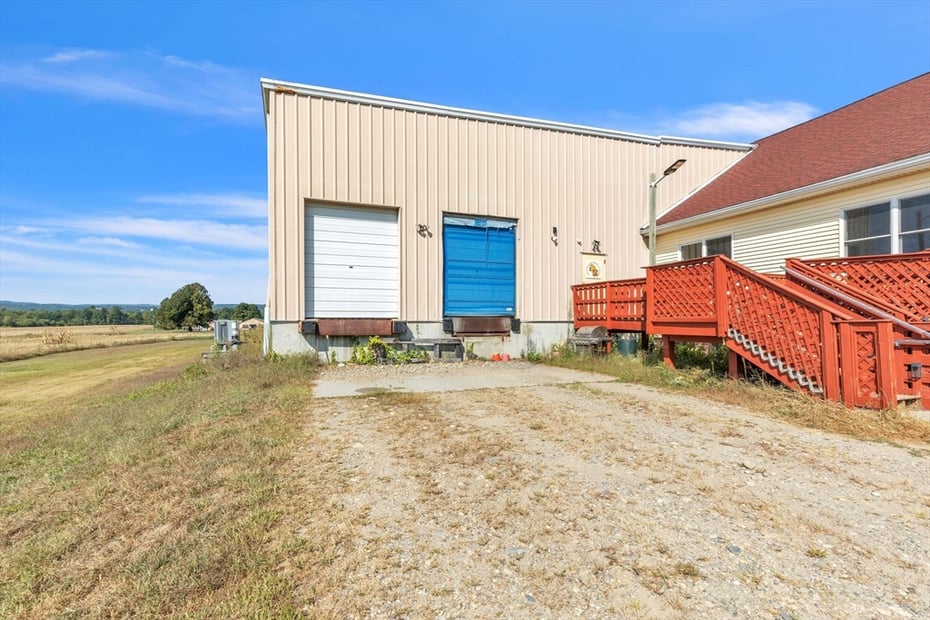 203 Long Plain Rd Photo 4