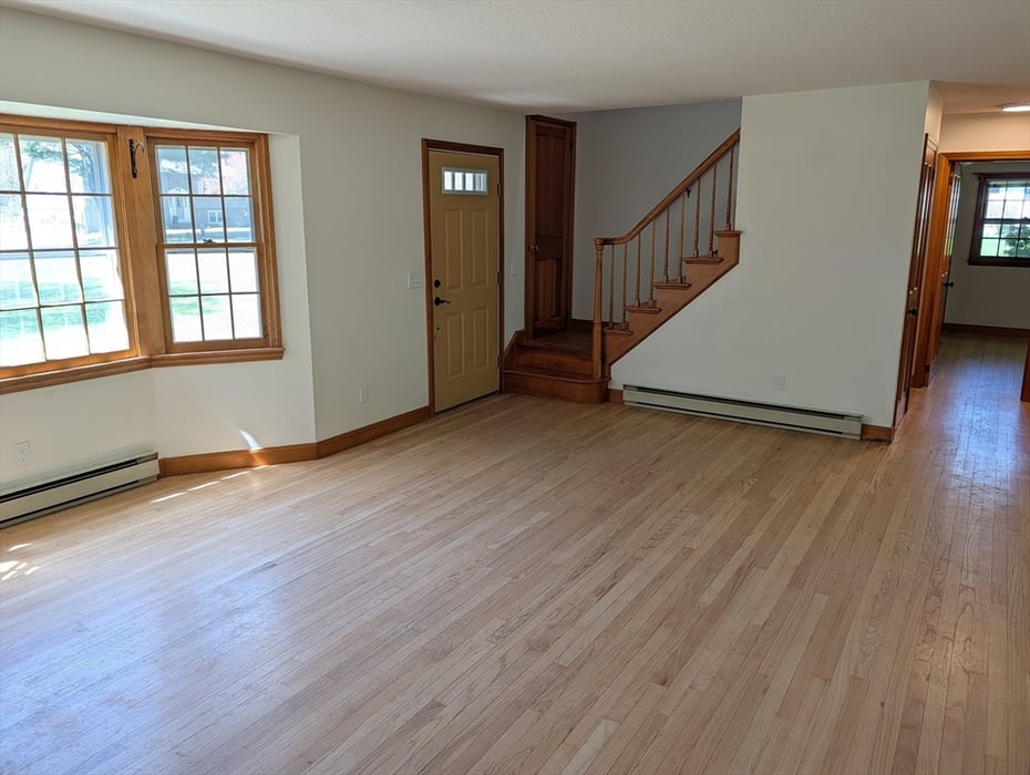 124 Plain Road West Photo 11
