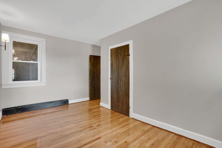 213 Greenfield Rd Photo 18