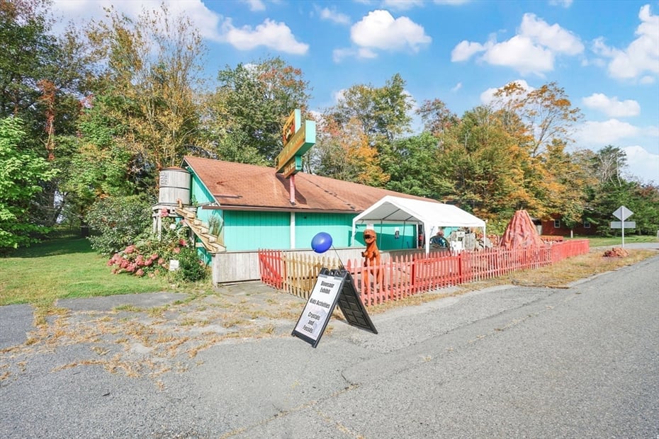 213 Greenfield Rd Photo 26