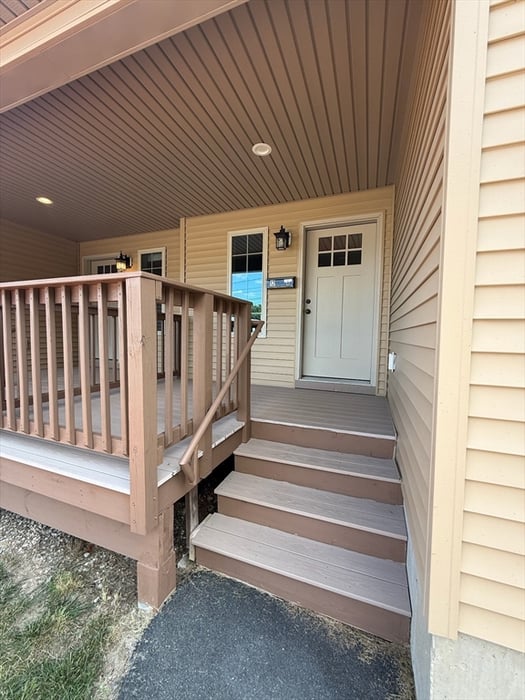 12 Ward Avenue Photo 19
