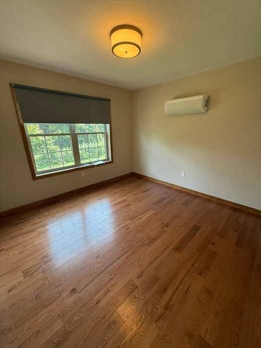 12 Ward Avenue Photo 30