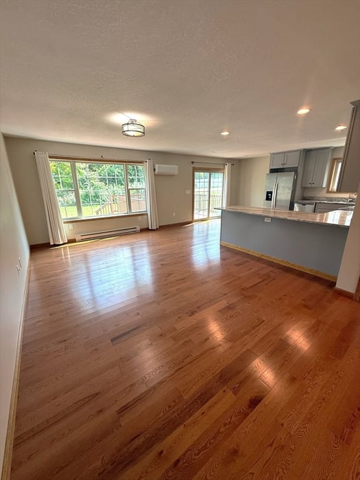 12 Ward Avenue Photo 21