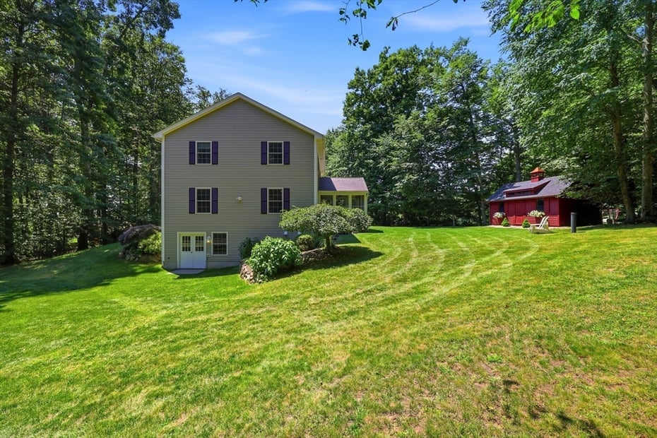 106 Valley Rd Photo 9